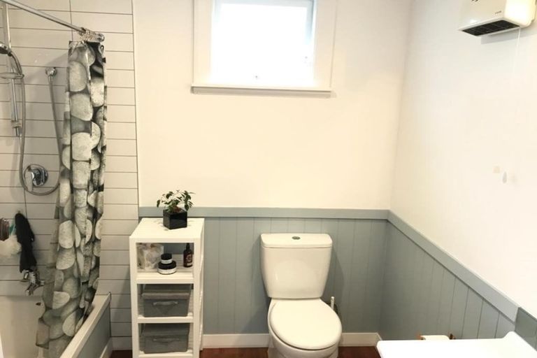 Photo of property in 80 Martin Avenue, Beckenham, Christchurch, 8023