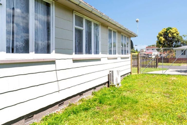 Photo of property in 2 Corkill Avenue, Wairoa, 4108