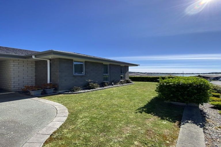 Photo of property in 6 Ken Douglas Drive, Aotea, Porirua, 5024