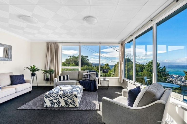 Photo of property in 97 Karepa Street, Brooklyn, Wellington, 6021