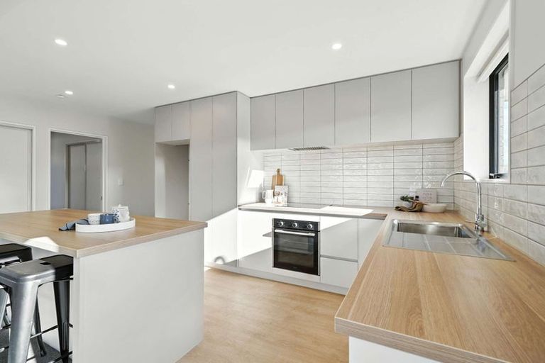 Photo of property in 33 Benn Street, Amberley, 7481