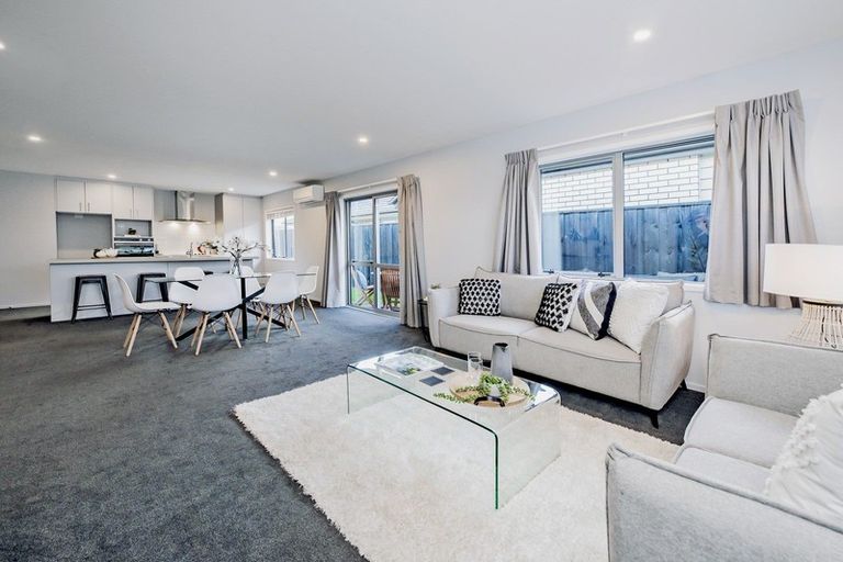 Photo of property in 6 Hannington Way, Rolleston, 7615