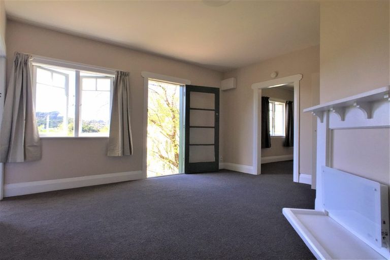 Photo of property in 141 Wallace Street, Mount Cook, Wellington, 6021