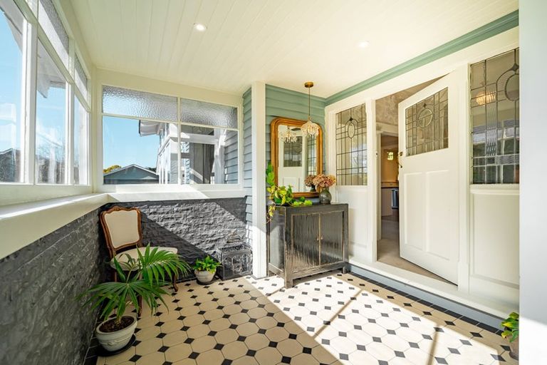 Photo of property in 31 Aynsley Terrace, Hillsborough, Christchurch, 8022