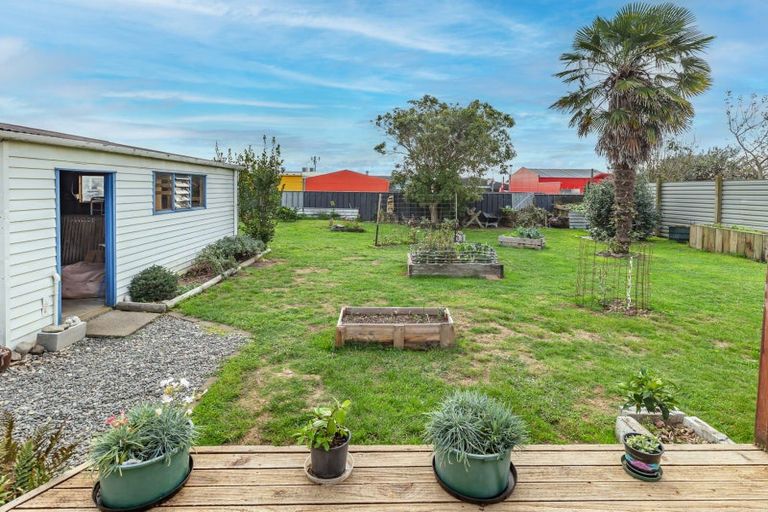 Photo of property in 157 Cambridge Street, Levin, 5510