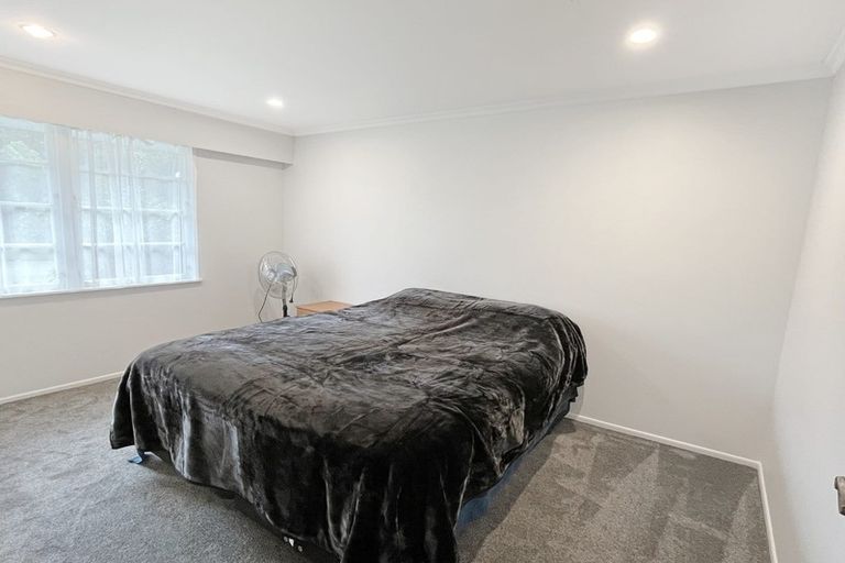 Photo of property in 1 Rakino Place, Awapuni, Palmerston North, 4412