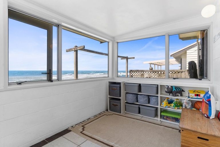 Photo of property in 225b Pukehina Parade, Pukehina, Te Puke, 3189