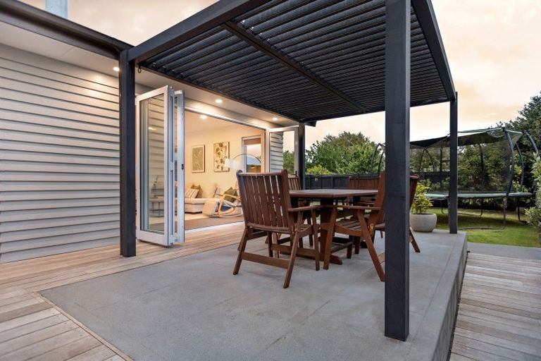 Photo of property in 22 Te Anau Place, Glenview, Hamilton, 3206