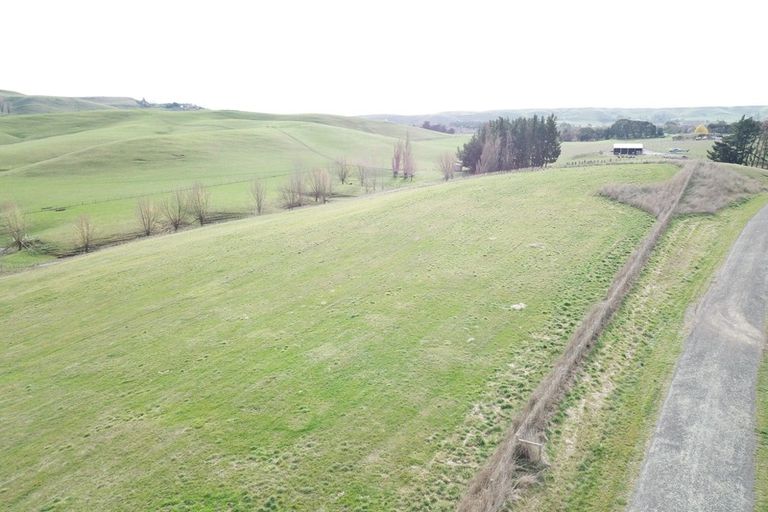 Photo of property in 60 Jg Wilson Drive, Waipukurau, 4281