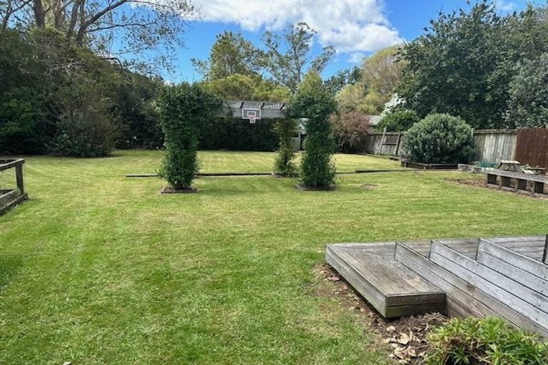 Photo of property in 68 Great North Road, Te Kamo, Whangarei, 0112