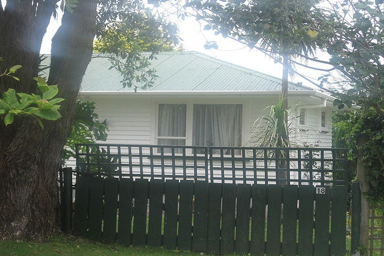 Photo of property in 18-20 Hastings Street, Te Puke, 3119
