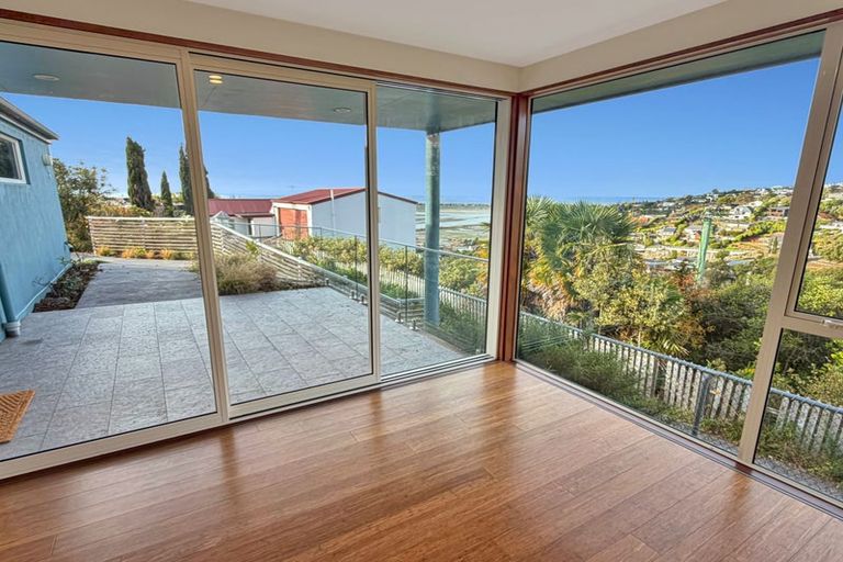Photo of property in 88 Mount Pleasant Road, Mount Pleasant, Christchurch, 8081