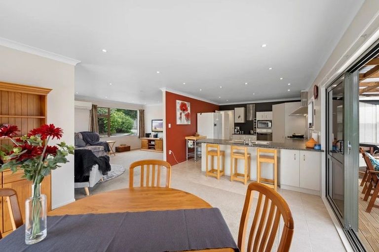 Photo of property in 25 Kanawa Street, Waikanae, 5036