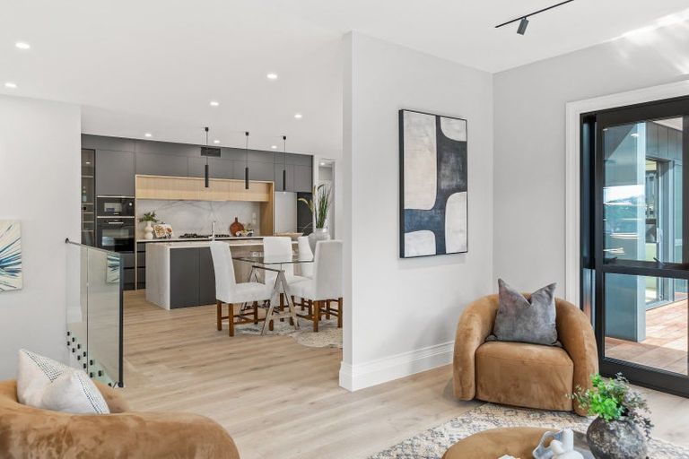 Photo of property in 7 Halcyon Bay Lane, Wainui, 0992