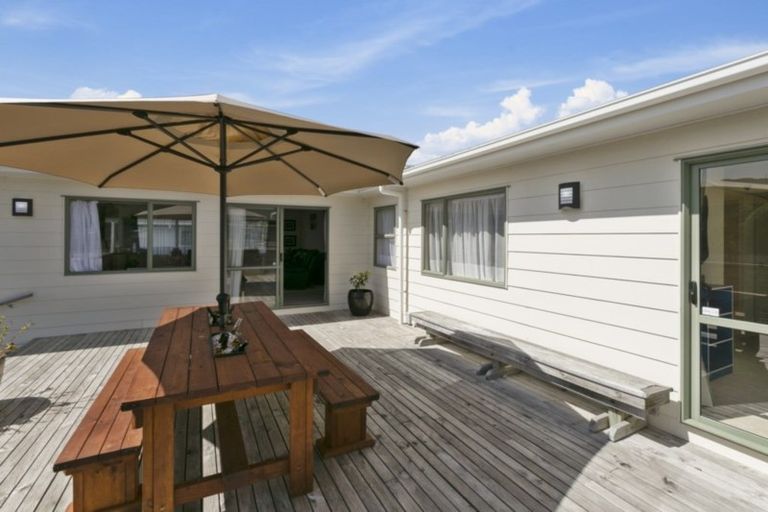 Photo of property in 5a Kilkenny Grove, Wainuiomata, Lower Hutt, 5014