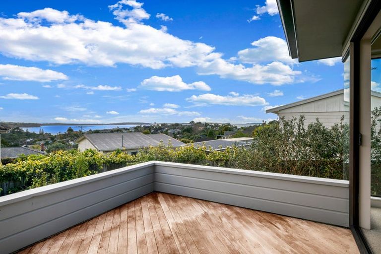 Photo of property in 10 Toroa Street, Torbay, Auckland, 0630