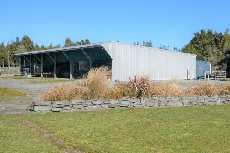 Photo of property in 216a Ruatapu-ross Road, Ruatapu, 7883