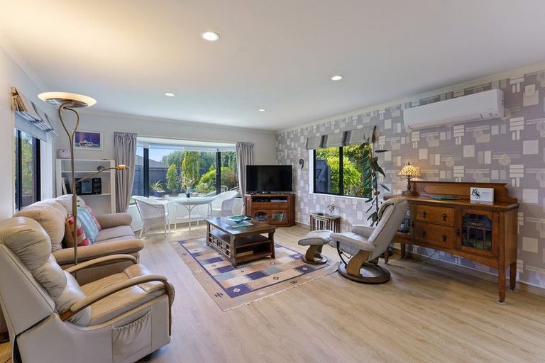 Photo of property in 29 Rifleman Lane, Paraparaumu Beach, Paraparaumu, 5032