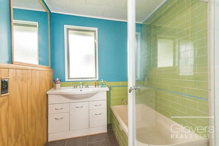 Photo of property in 140f Hepburn Road, Glendene, Auckland, 0602