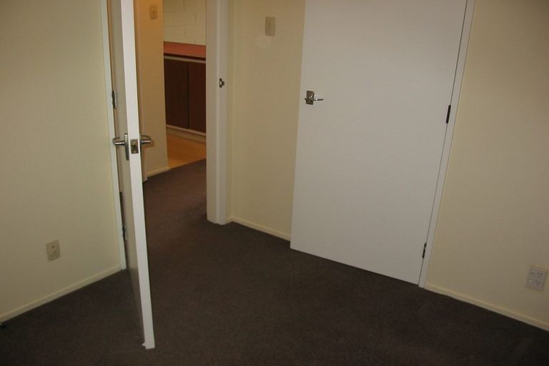 Photo of property in 219f2 Grant Road, Thorndon, Wellington, 6011