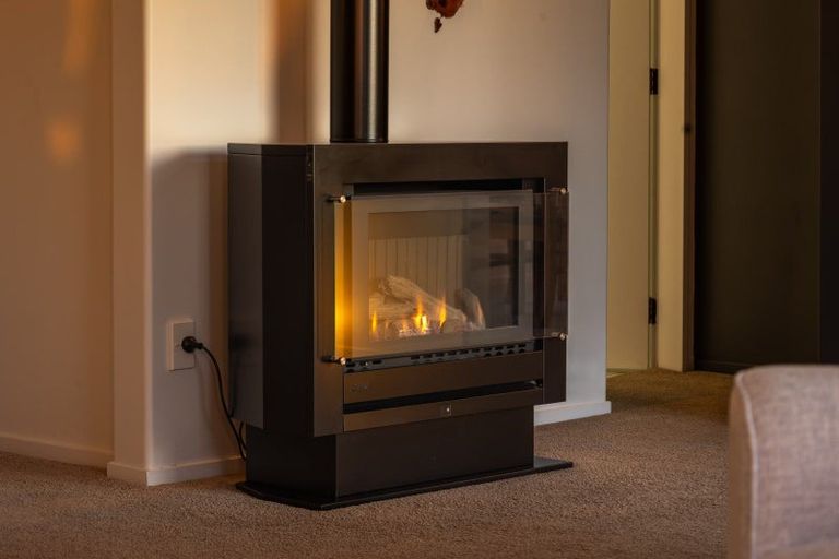 Photo of property in 5 Kotare Street, Waikanae, 5036