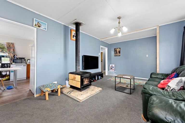 Photo of property in 36 Hamstead Street, Wainuiomata, Lower Hutt, 5014