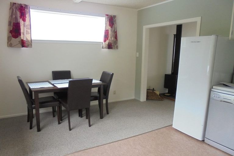 Photo of property in 3a Kingsley Street, Stokes Valley, Lower Hutt, 5019
