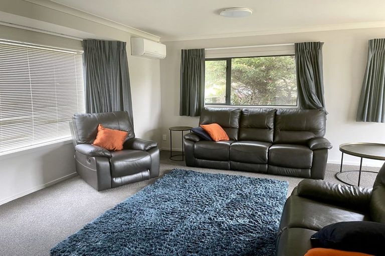 Photo of property in 71 Waverton Terrace, Churton Park, Wellington, 6037