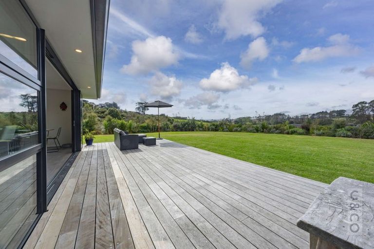 Photo of property in 225b Amreins Road, Taupaki, 0782