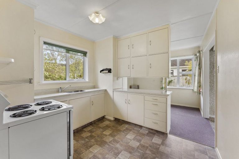 Photo of property in 4 Heath Street, Wainuiomata, Lower Hutt, 5014