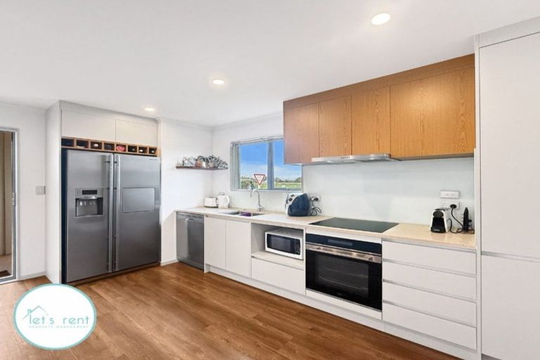 Photo of property in 33b Tributary Parade, Karaka, Papakura, 2113