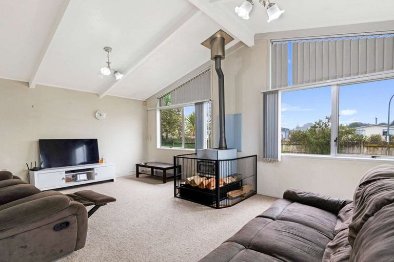 Photo of property in 23 Tania Crescent, Western Heights, Rotorua, 3015