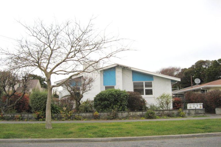 Photo of property in 4/6 Kinloch Street, St Albans, Christchurch, 8014