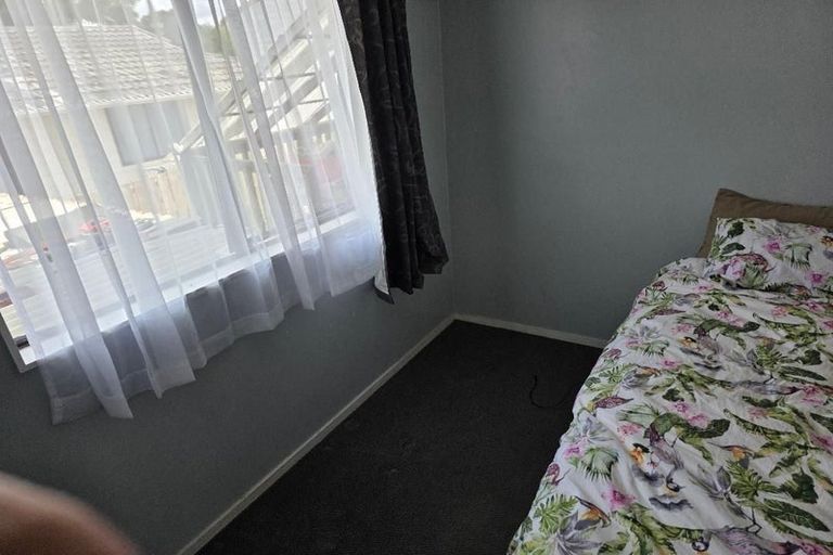 Photo of property in 2/162 Finlayson Avenue, Clendon Park, Auckland, 2103