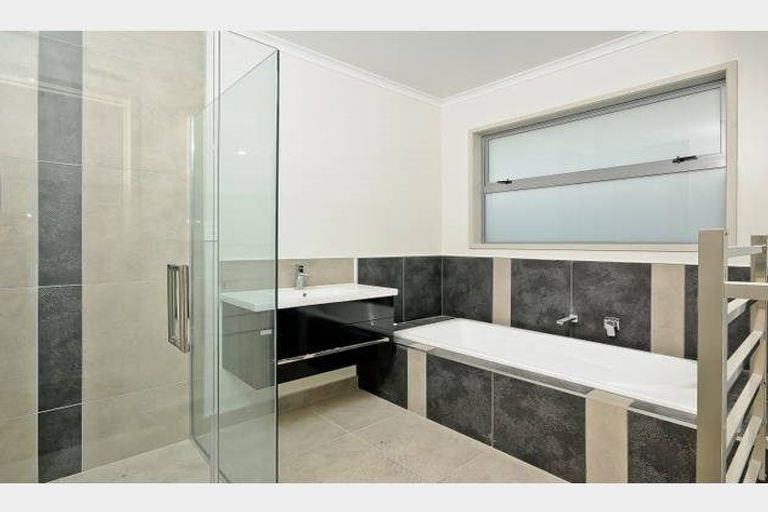 Photo of property in 15 Eastridge Terrace, Huntington, Hamilton, 3210