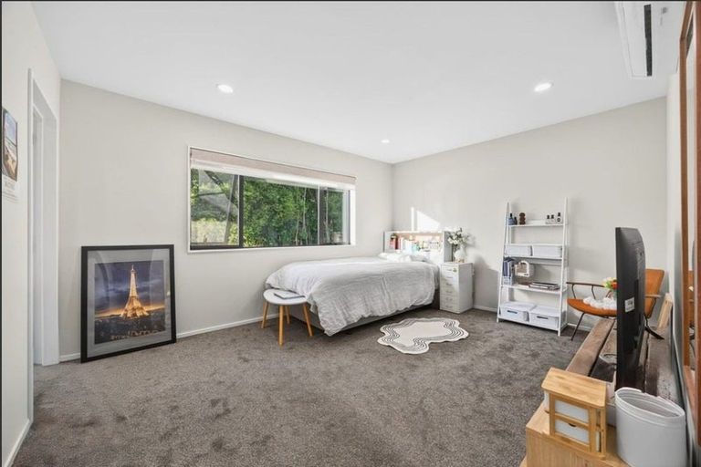 Photo of property in 3b Cardiff Road, Pakuranga, Auckland, 2010