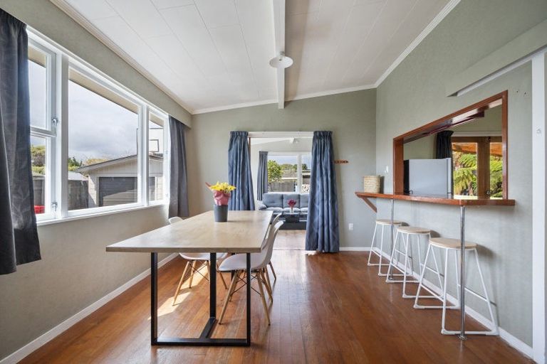 Photo of property in 82 Slacks Road, Awapuni, Palmerston North, 4412
