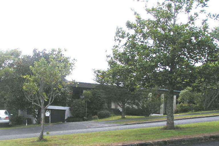 Photo of property in 95 Becroft Drive, Forrest Hill, Auckland, 0620