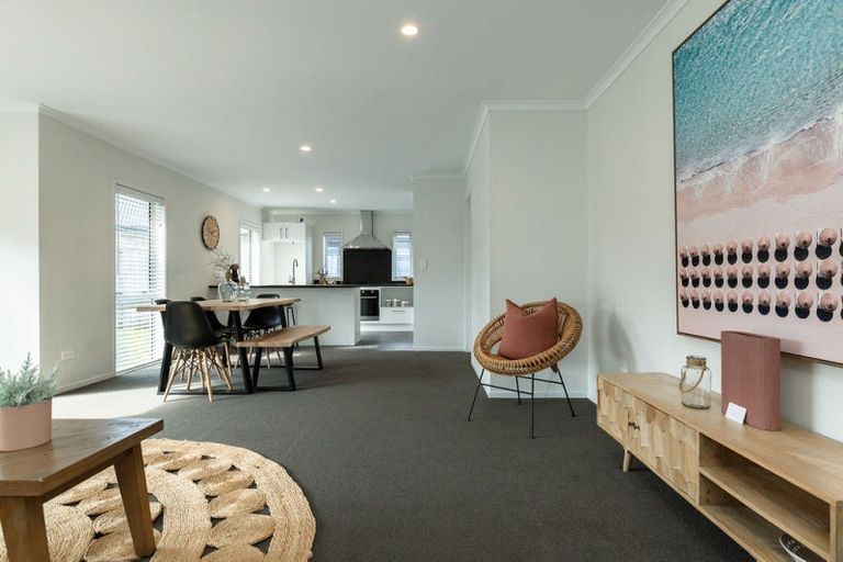 Photo of property in 10 Oolong Court, Huntington, Hamilton, 3210