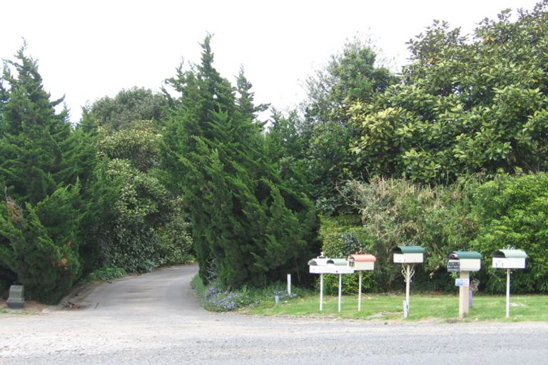 Photo of property in 181f Omokoroa Road, Omokoroa, 3114
