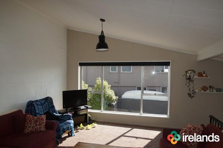 Photo of property in 24 Chilton Drive, Mairehau, Christchurch, 8052