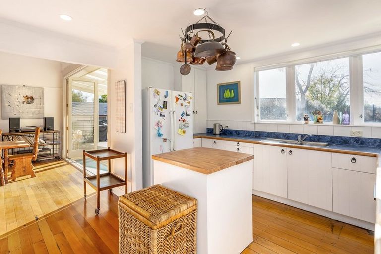 Photo of property in 83 Church Street, Masterton, 5810