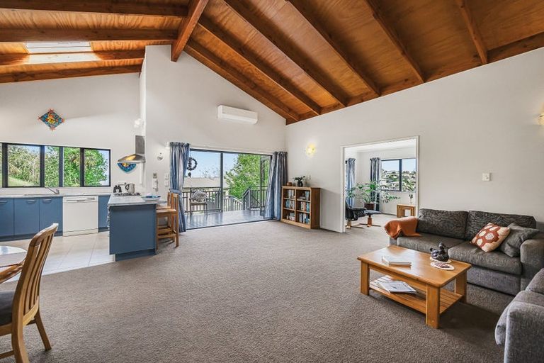 Photo of property in 14 Apollo Place, Snells Beach, 0920