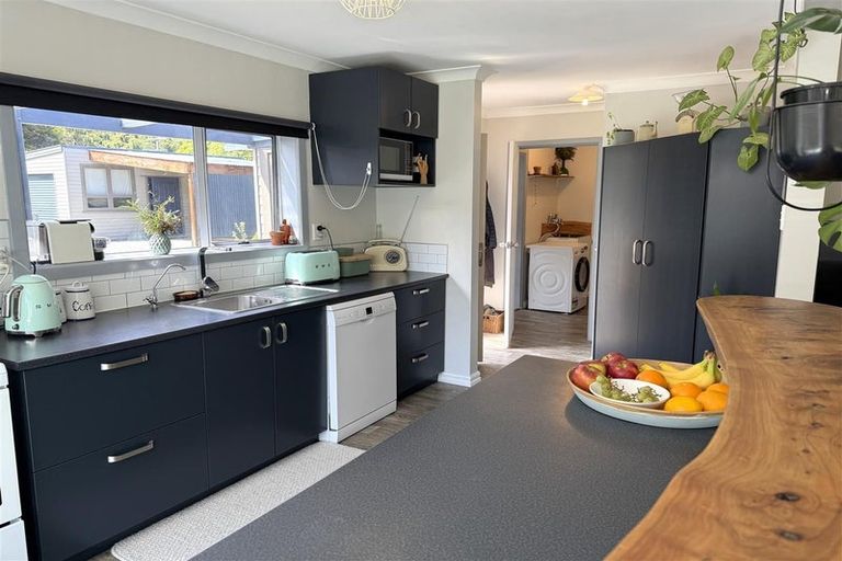 Photo of property in 114 Marsden Road, Greymouth, 7805