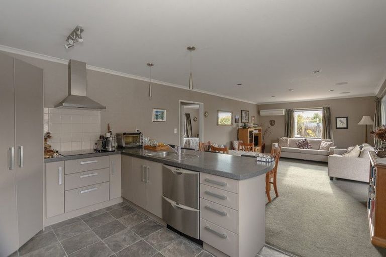 Photo of property in 35a Arrow Crescent, Holmes Hill, Oamaru, 9401