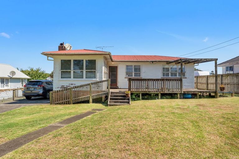 Photo of property in 11 Alexander Crescent, Otara, Auckland, 2023