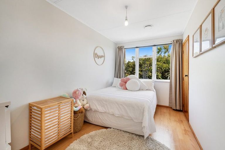 Photo of property in 38 Puriri Street, Helensville, 0800