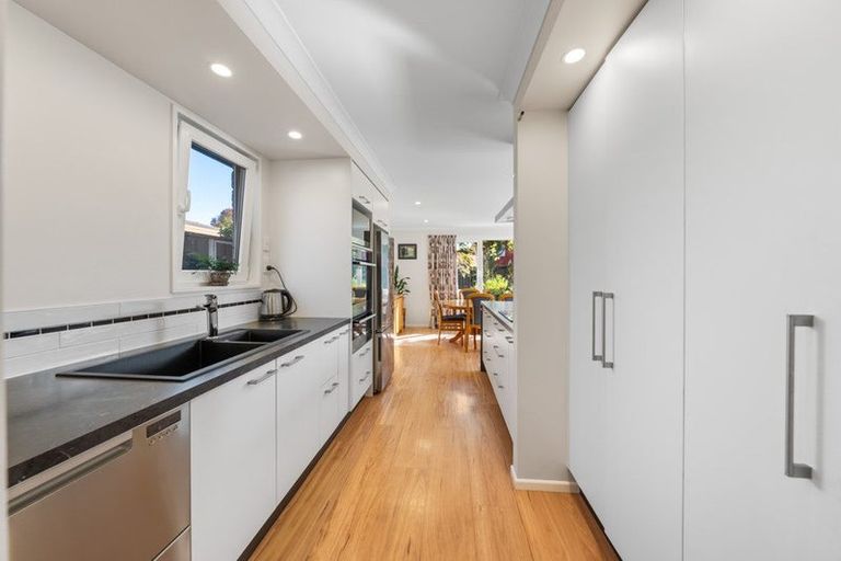 Photo of property in 5 Lodge Place, Ilam, Christchurch, 8041