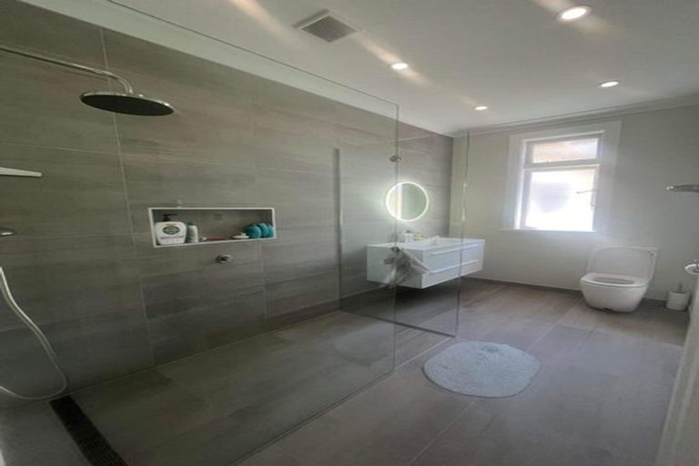 Photo of property in 18 Park Road, Miramar, Wellington, 6022
