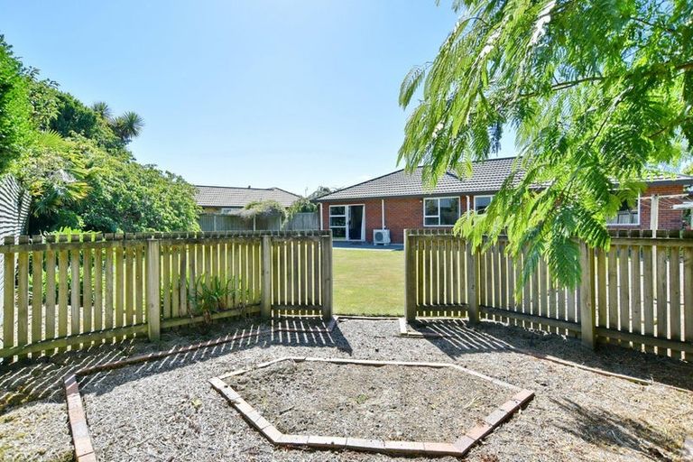 Photo of property in 20 Mathias Place, Kaiapoi, 7630
